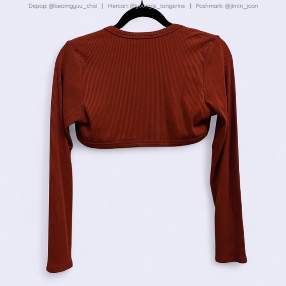 Cropped bolero top ✨ - Picture 2 of 4